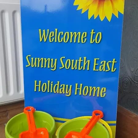 Sunny South East Clashmore