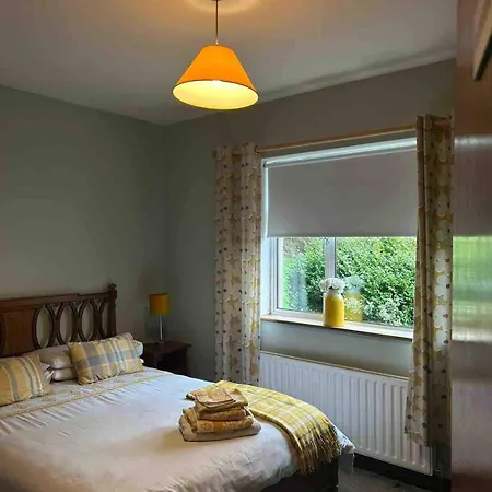 Semesterbostad Sunny South East *